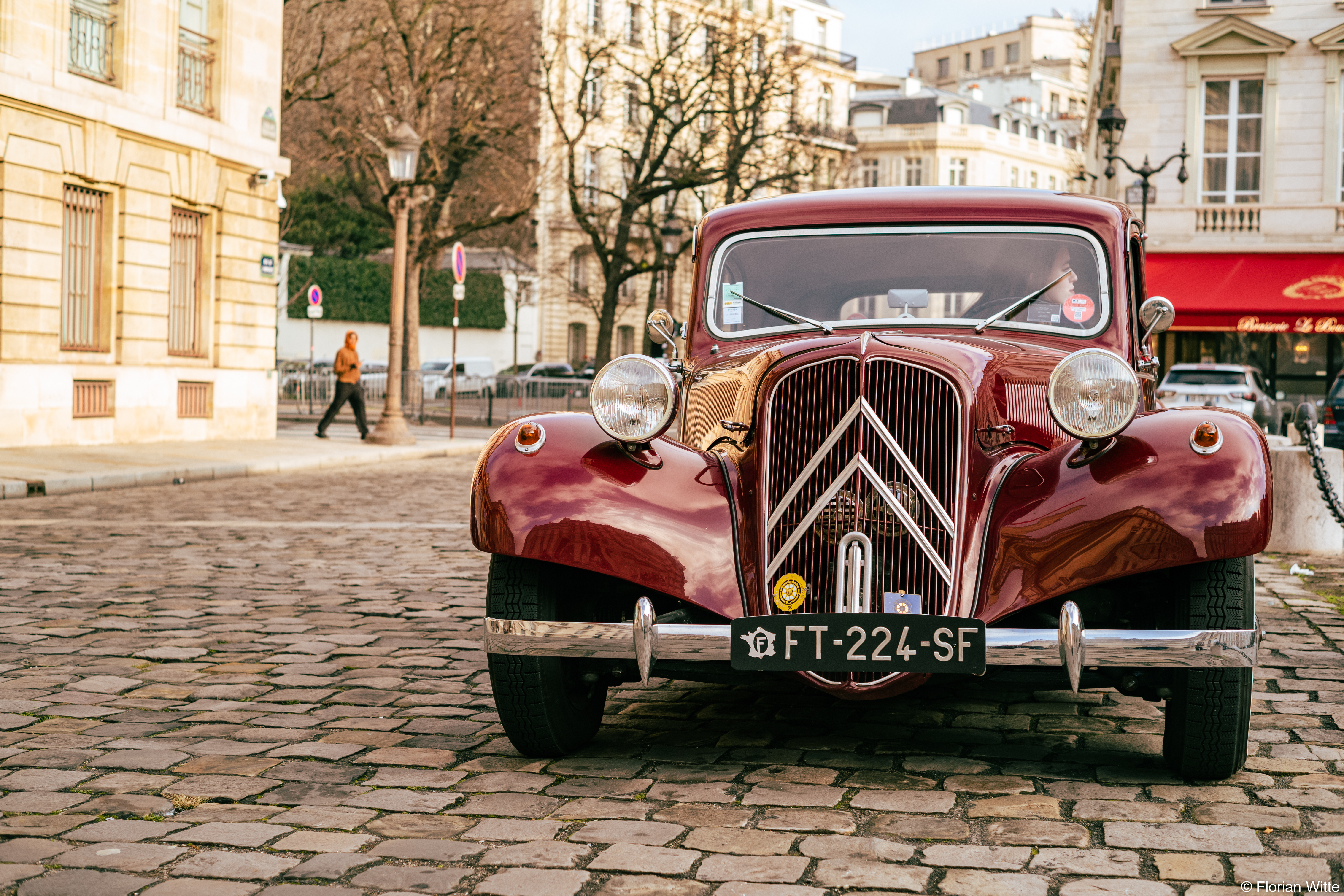 Traction Avant 11B from 1955 with Alexandra by FotoFlo.